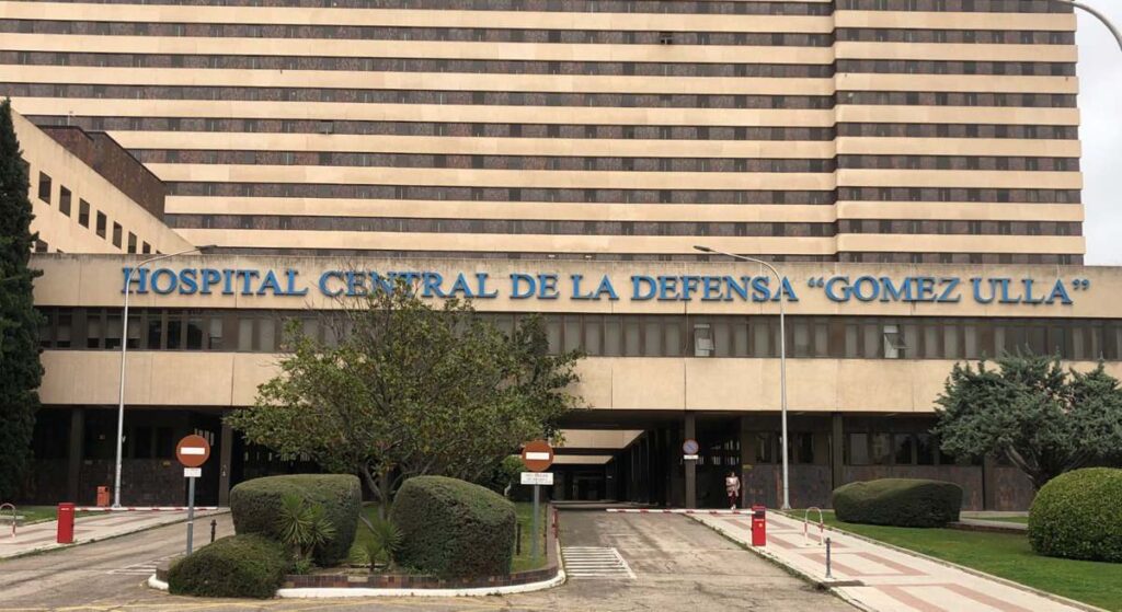 Despega el avión de los 14 pasajeros españoles del 'MV Hondius' hacia Madrid