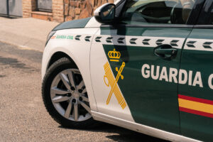 Detenido por matar a sus padres con arma de fuego en El Ejido (Almería) y causar cuatro heridos, uno un bebé | europapress.es