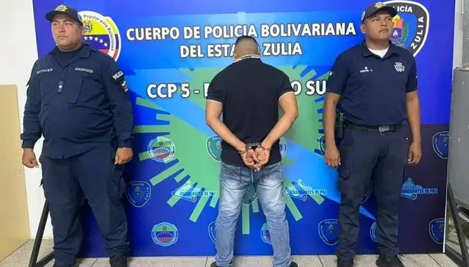 Detienen a sujeto por presunto abuso sexual contra su exmujer