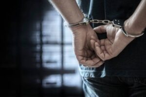 Detienen en Ecuador a un sospechoso del feminicidio de su pareja en un hostal – AlbertoNews