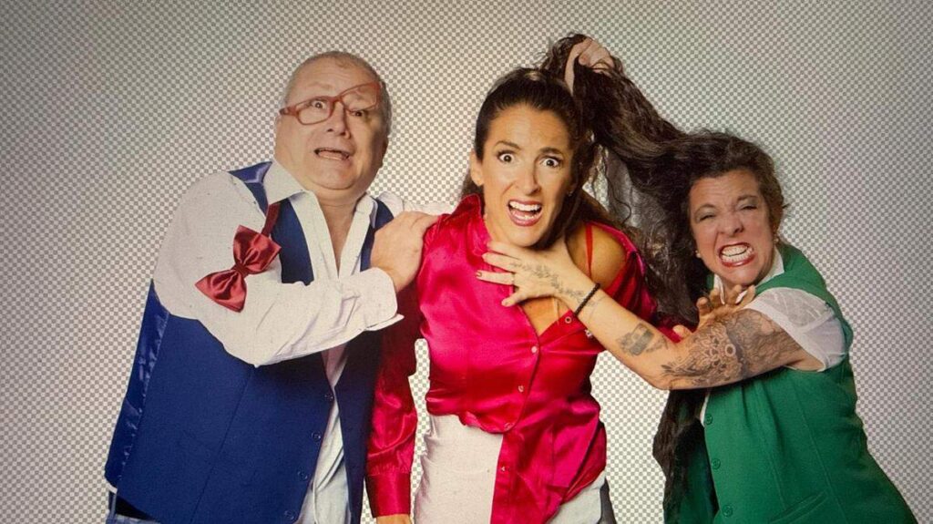 Disfruta Estás despedido. EXIT en Teatro 8 hasta mayo