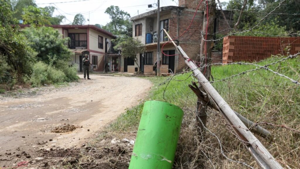 Disidentes de Farc atacan la subestación de la Policía del corregimiento de Potrerito, en Jamundí, Valle: vuelve el miedo a la población