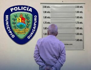 Docente abusaba de una adolescente en Los Teques