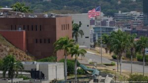 EE.UU. realiza simulacro en embajada de Caracas
