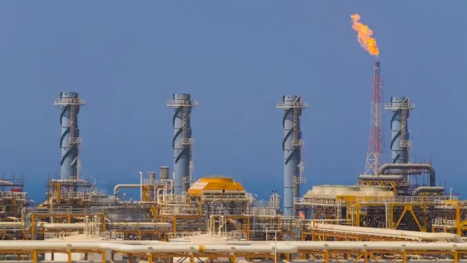 EEUU suspende sanciones al petróleo de Irán en negociaciones