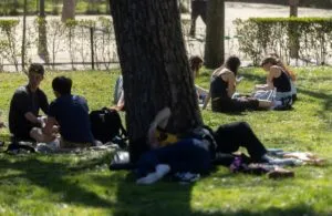El 85,5% de jóvenes entre 16 y 29 años no se independiza en España, un récord histórico, sobre todo, por la vivienda | europapress.es