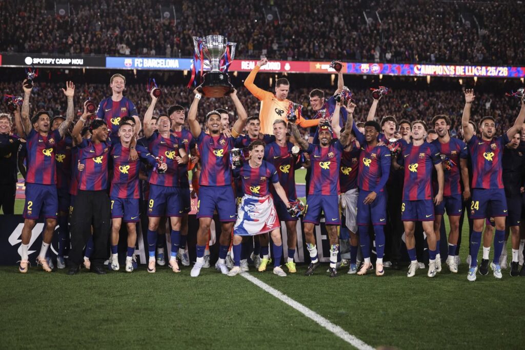 El Barça revalida la Liga con el Clásico