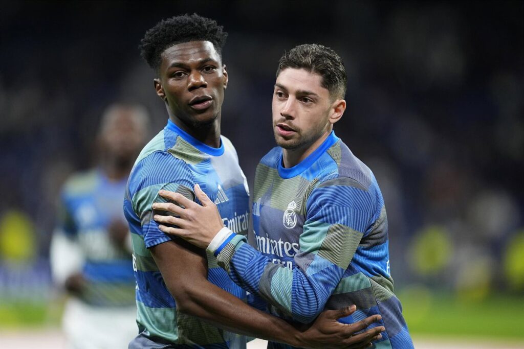 El Real Madrid expedienta a Valverde y Tchouameni por su pelea