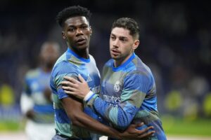 El Real Madrid expedienta a Valverde y Tchouameni por su pelea | europapress.es