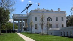 El Senado de EEUU frena una partida de millones de euros para el Salón de Baile de Trump | elperiodico.com
