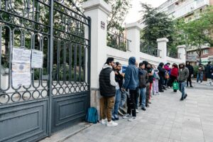 El Supremo rechaza frenar la regularización extraordinaria de migrantes | europapress.es