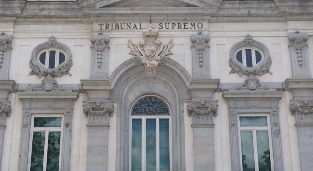 El Tribunal Supremo da la razón a Aragón: rechaza instalar placas solares sobre embalses