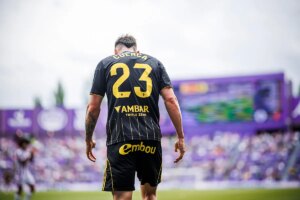 El abismo sin fin del Zaragoza, a punto de abandonar el fútbol profesional: «Los gestores no están a la altura» | LaLiga Hypermotion 2025 | elmundo.es