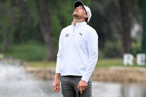 El bombardero Lindberg se gradúa ganando el Turkish Airlines Open en el peor domingo del golf español | elmundo.es