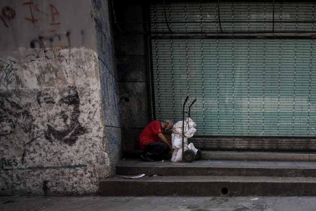 El impacto más doloroso de la migración venezolana lo sufren los adultos mayores