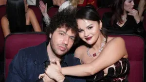 El motivo por el que Benny Blanco no tiene permitido hablar sobre su vida sexual con Selena Gómez