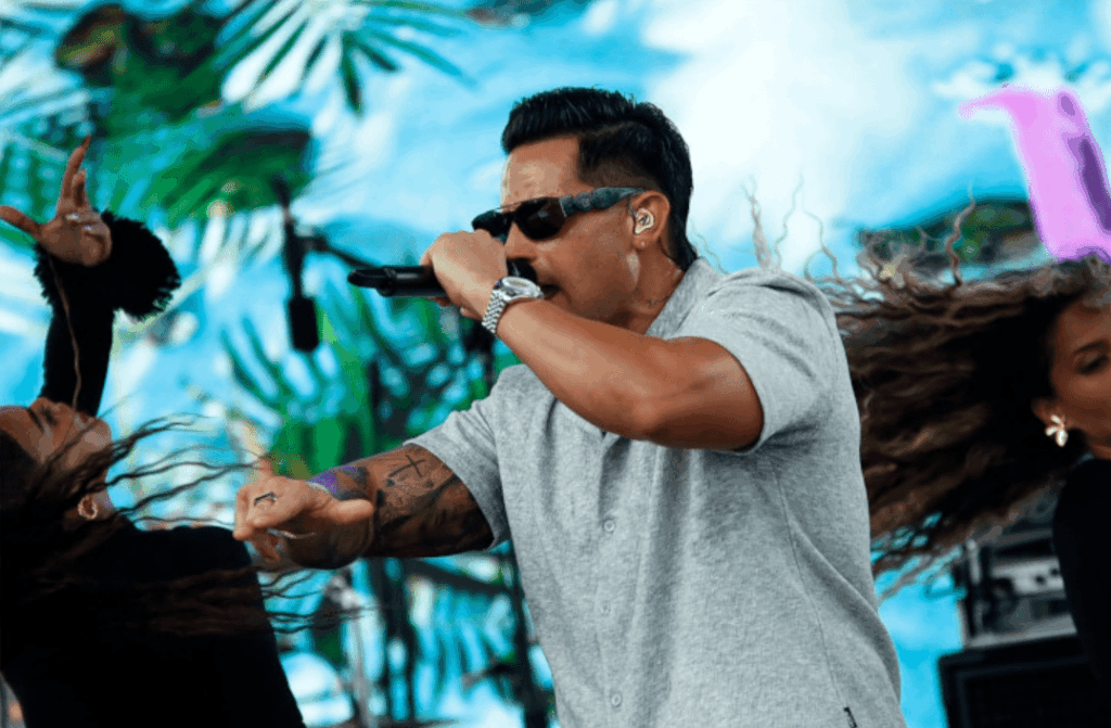 El oficialismo venezolano celebra el Día de los Trabajadores con concierto y manifestación