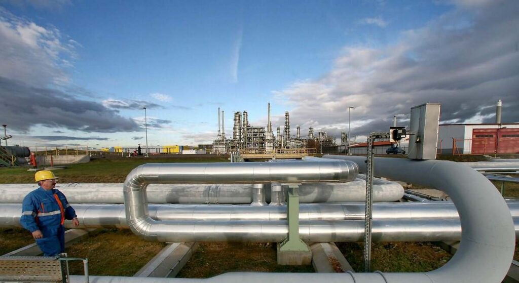 El petróleo, un salvavidas para Rusia: ingresará 2.000 millones de dólares extra gracias a las subidas del crudo