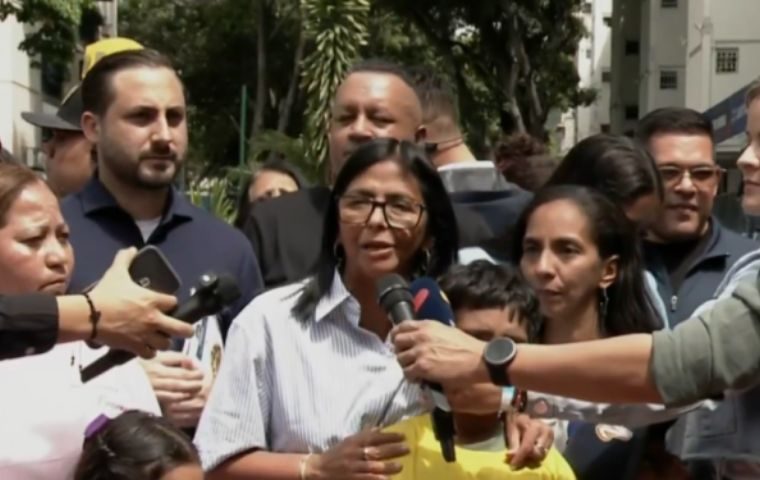 Delcy Rodríguez justifica la entrega de Álex Saab tras años de complicidad