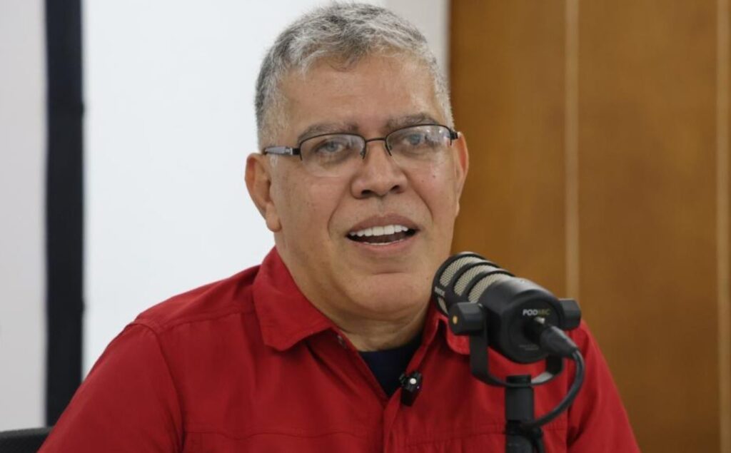 Elías Jaua admitió que la tutela de EEUU causa "una sensación de vergüenza" en los chavistas