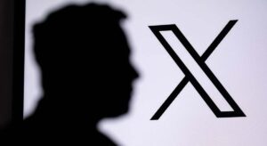 Elon Musk continúa privatizando X: a partir de ahora o pagas o tendrás limites para usar la app