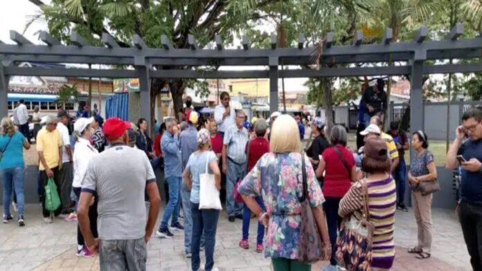 En Aragua pensionados y jubilados reiteran solicitud de mejoras salariales