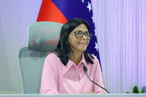 En medio de la presión interna, Delcy Rodríguez ordenó con urgencia «reestructurar» el gobierno