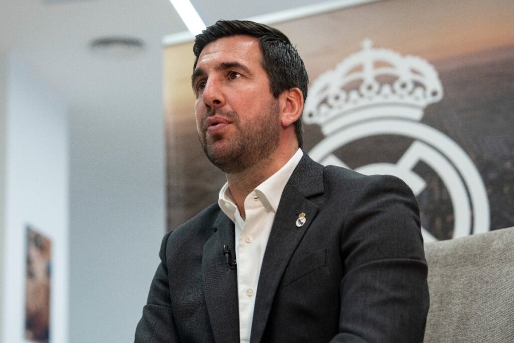 Enrique Riquelme: "Pensaba que Florentino se sacaría un conejo de la chistera, pero su proyecto soy yo"