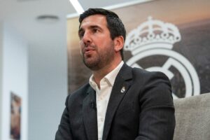 Enrique Riquelme: «Pensaba que Florentino se sacaría un conejo de la chistera, pero su proyecto soy yo» | europapress.es