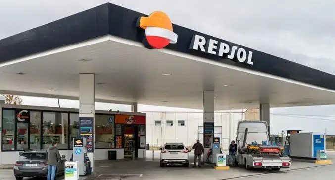 España recibe el primer cargamento de crudo venezolano como pago a Repsol por suministro de gas