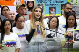 Esposa de Alex Saab también fue sacada de Venezuela, según medios colombianos – Efecto Cocuyo