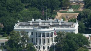 Evacuada la zona norte de la Casa Blanca tras escucharse posibles disparos en las inmediaciones | elperiodico.com