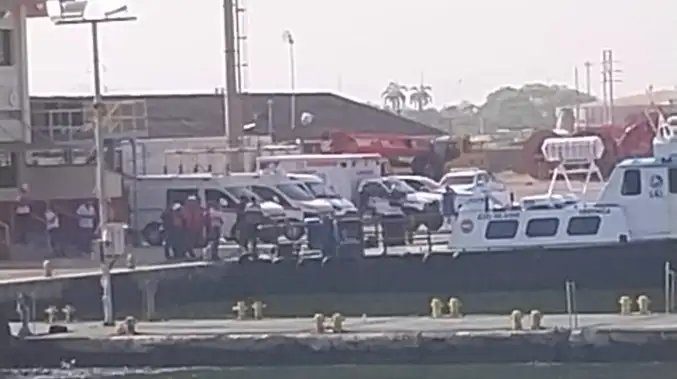 Extraoficial: Hay dos heridos en explosión de planta en el Lago