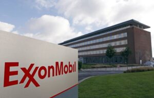 ExxonMobil y ConocoPhillips envían ejecutivos a Venezuela para evaluar posibles alianzas petroleras