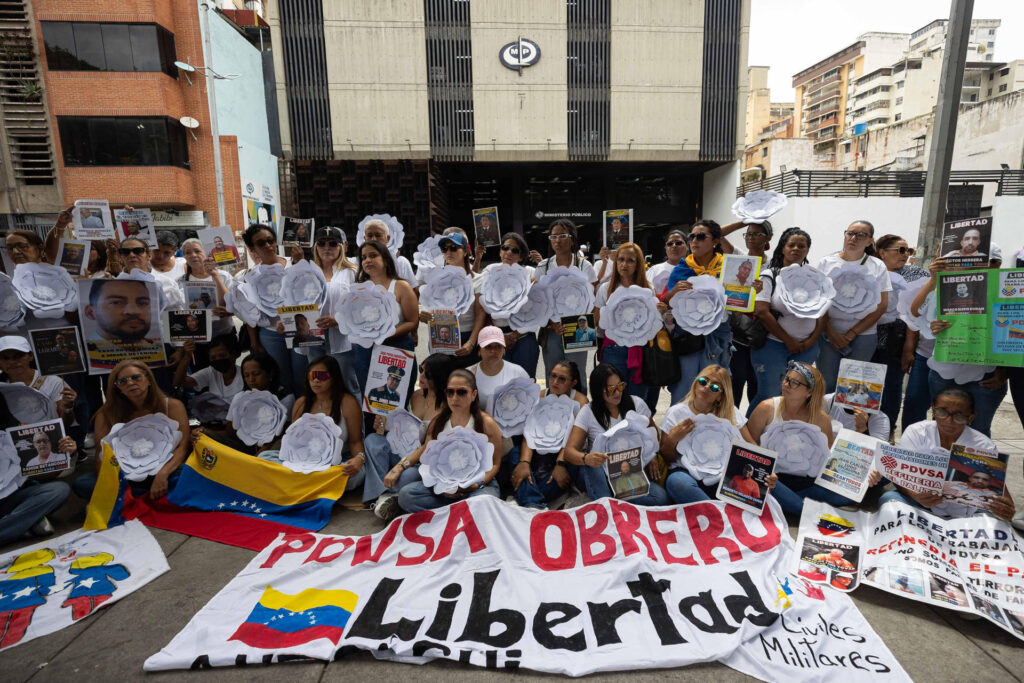 Familiares exigieron liberación de 78 presos políticos del caso "Pdvsa Obrero"