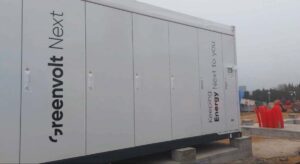Fribin instala en su planta de Huesca un sistema de almacenamiento con capacidad para almacenar y liberar energía al instante