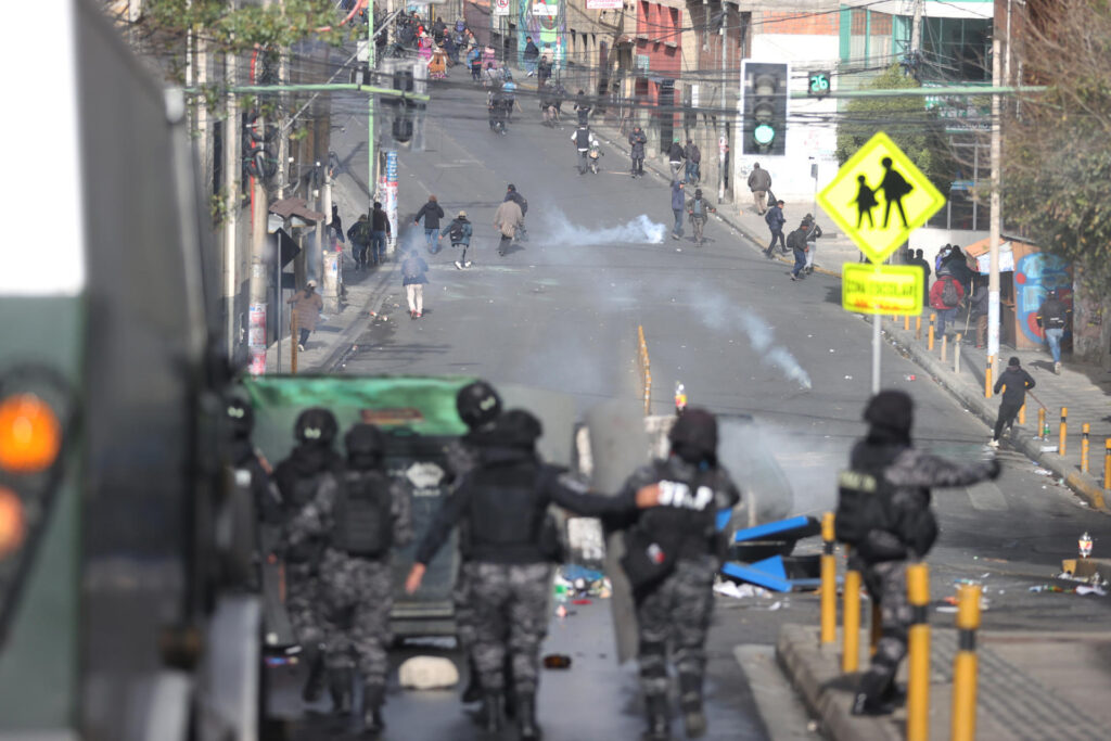 Gobierno de Bolivia anunció un nuevo operativo para levantar bloqueos impulsados por Evo Morales