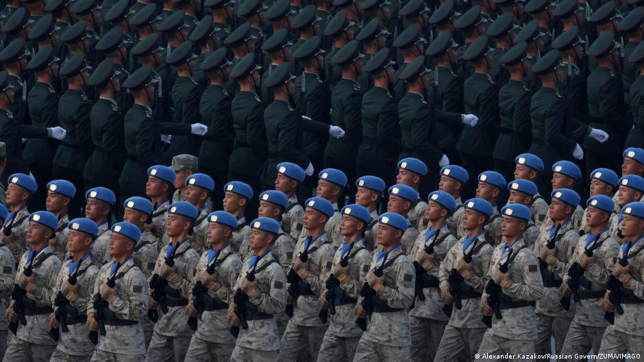 Hegseth: "alarma justificada" ante poderío militar de China