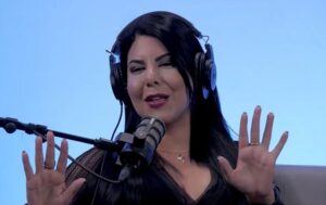 Indira Urbaneja califica de «carnaval» reclamos por Víctor Quero Navas