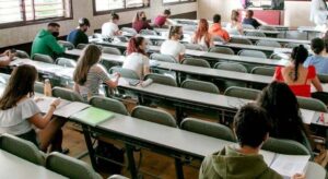 Ingeniero se muestra claro con los detectores de frecuencia antipinganillos: «Es poner puertas al campo»