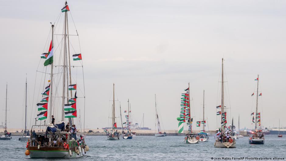 Israel intercepta flotilla para Gaza y detiene a activistas