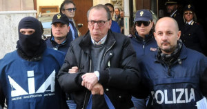 Italia incauta parte de la fortuna del capo de la mafia Messina Denaro por valor de 200 millones