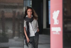 Jacqueline Bisset: “Hay tanto dolor en el mundo que hablar de cine me parece irrelevante”