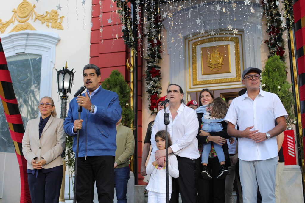 Jorge fue felicitado en 2023 por "rescatar" a Saab de EEUU, pero su hermana Delcy lo volvió a entregar (VIDEO)