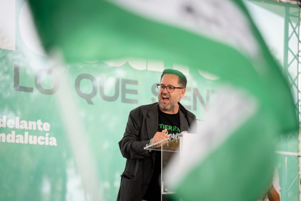 El portavoz y candidato de Adelante Andalucía a la Presidencia de la Junta, José Ignacio García, durante el mitin en Cádiz. 