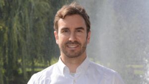 Juan Luis López Aranguren, experto en geopolítica asiática: «Trump depende de Xi para evitar que Irán se convierta en su Vietnam» | elperiodico.com