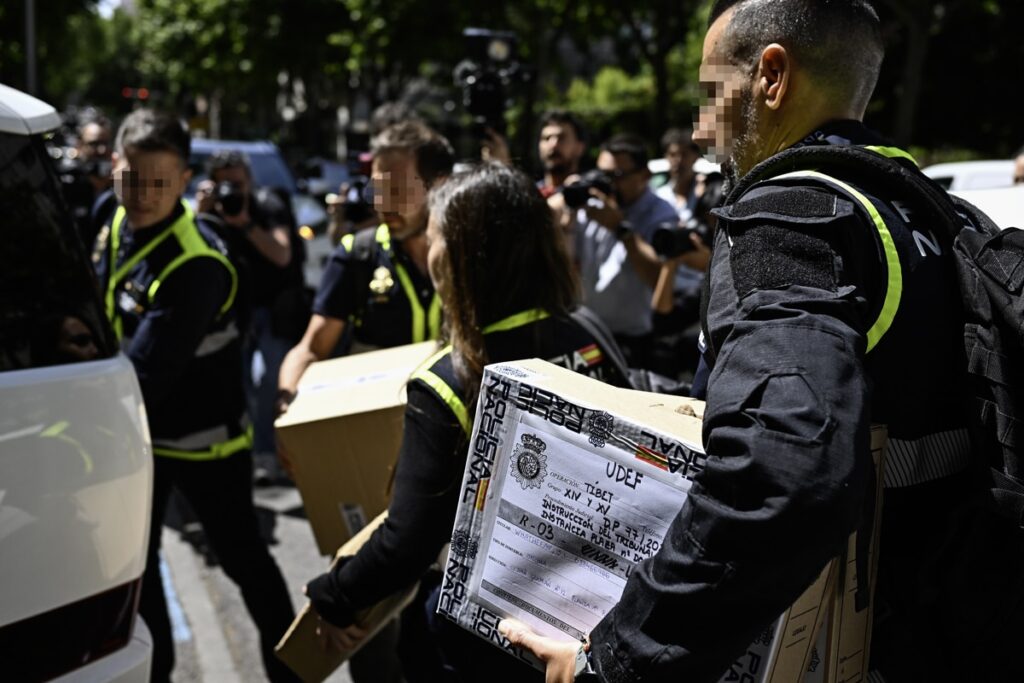  Juez bloquea 490.780 euros de las cuentas del expresidente español Rodríguez Zapatero – Efecto Cocuyo