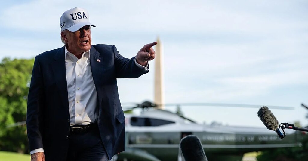La Administración Trump crea un fondo de 1.700 millones para compensar a aliados procesados ​​durante el mandato de Biden