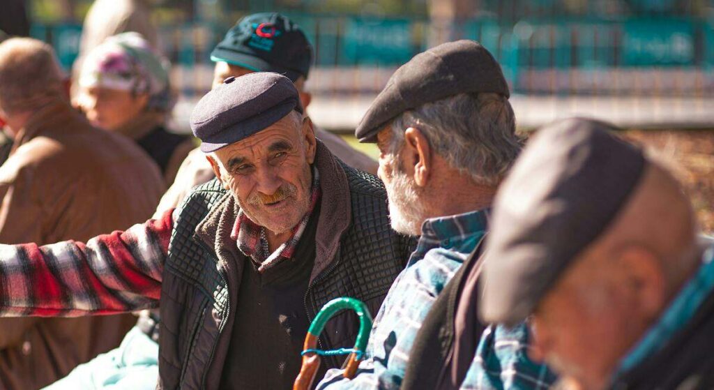 La economía de los cuidados redefine el modelo productivo de Euskadi