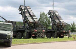 La guerra de Irán deja a EEUU con escasez de misiles defensiva Thaad o Patriot | elperiodico.com